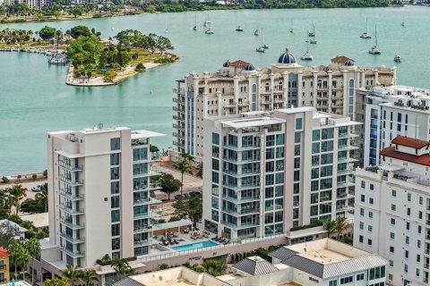 Copropriété à vendre à Sarasota, Floride: 3 chambres, 222.97 m2 № 2121169 - photo 1