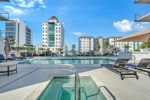 Copropriété à vendre à Sarasota, Floride: 3 chambres, 222.97 m2 № 2121169 - photo 18