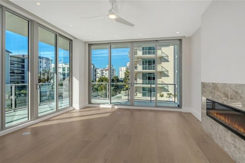 Copropriété à vendre à Sarasota, Floride: 3 chambres, 222.97 m2 № 2121169 - photo 6