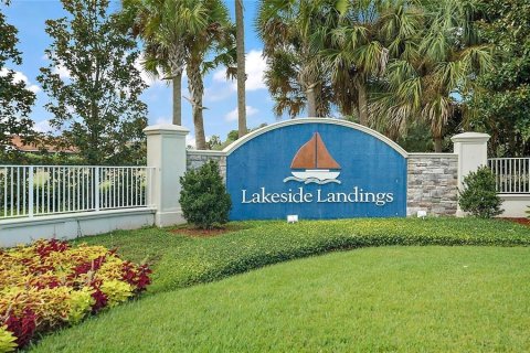 Villa ou maison à Oxford, Floride 3 chambres, 147.9 m2 № 2363288