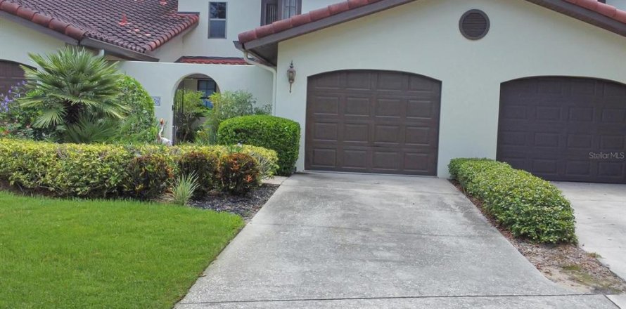 Townhouse in Haines City, Florida 3 bedrooms, 171.31 sq.m. № 1876045