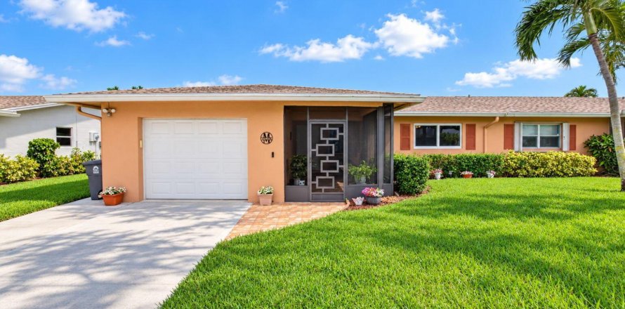 Villa ou maison à Delray Beach, Floride 2 chambres, 141.86 m2 № 2414651