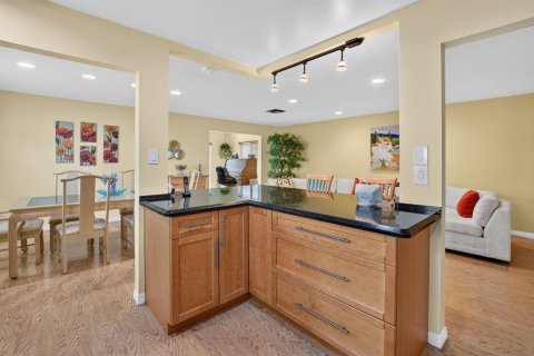Villa ou maison à vendre à Delray Beach, Floride: 2 chambres, 141.86 m2 № 2414651 - photo 15