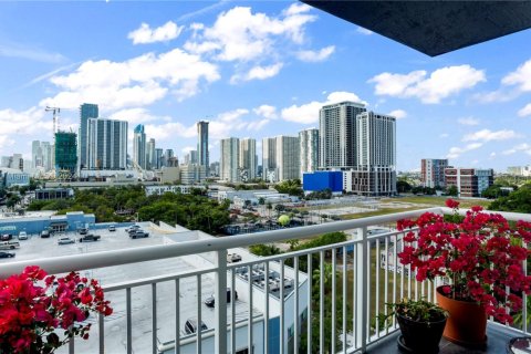 Condominio en venta en Miami, Florida, 2 dormitorios, 98.2 m2 № 1938382 - foto 30