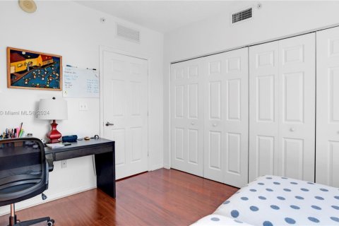 Condominio en venta en Miami, Florida, 2 dormitorios, 98.2 m2 № 1938382 - foto 23