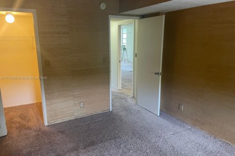 Condo in Pompano Beach, Florida, 3 bedrooms  № 1462905 - photo 30