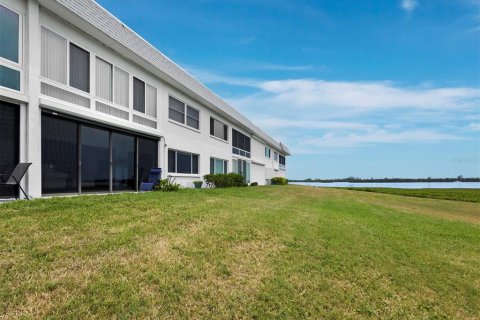 Copropriété à vendre à Bradenton, Floride: 2 chambres, 125.42 m2 № 1679293 - photo 14