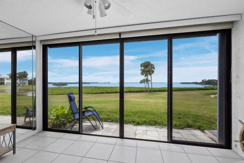 Copropriété à vendre à Bradenton, Floride: 2 chambres, 125.42 m2 № 1679293 - photo 12