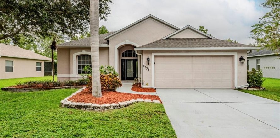 Villa ou maison à Palmetto, Floride 3 chambres, 190.73 m2 № 1912438