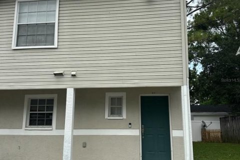 Townhouse in Tampa, Florida 2 bedrooms, 96.06 sq.m. № 1888635 - photo 1