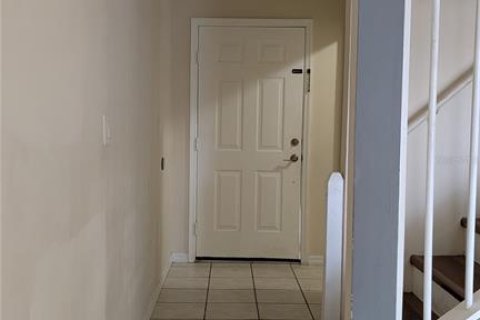Townhouse in Tampa, Florida 2 bedrooms, 96.06 sq.m. № 1888635 - photo 9