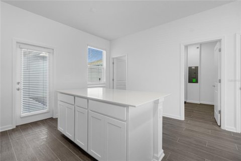 Adosado en alquiler en Clermont, Florida, 3 dormitorios, 150.5 m2 № 1849477 - foto 9