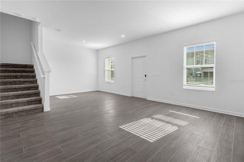 Adosado en alquiler en Clermont, Florida, 3 dormitorios, 150.5 m2 № 1849477 - foto 4