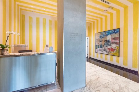 Купить кондоминиум в Майами, Флорида 1 спальня, 81.75м2, № 1940975 - фото 23