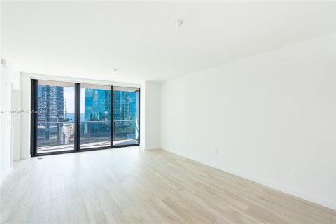 Купить кондоминиум в Майами, Флорида 1 спальня, 81.75м2, № 1940975 - фото 4