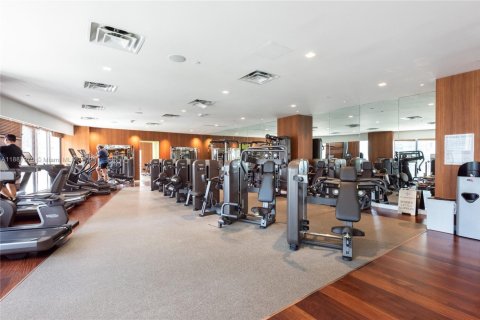 Купить кондоминиум в Майами, Флорида 1 спальня, 81.75м2, № 1940975 - фото 21