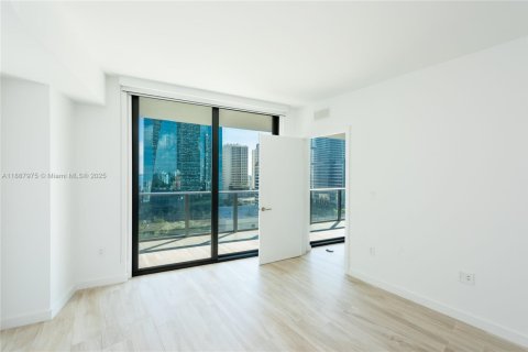 Купить кондоминиум в Майами, Флорида 1 спальня, 81.75м2, № 1940975 - фото 12