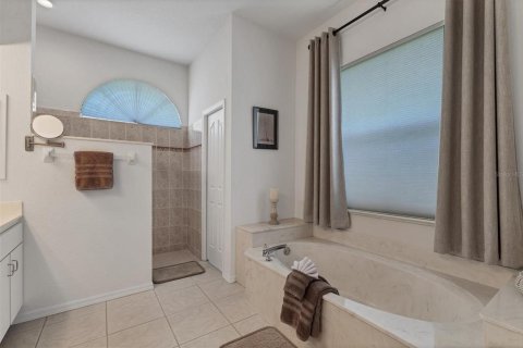 House in Rotonda, Florida 3 bedrooms, 277.78 sq.m. № 1781377 - photo 16