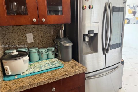 Copropriété à vendre à Miami, Floride: 2 chambres, 83.61 m2 № 2090528 - photo 6