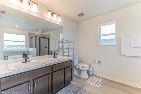 Casa en alquiler en Winter Haven, Florida, 4 dormitorios, 226.68 m2 № 1812696 - foto 25