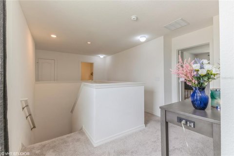 Casa en alquiler en Winter Haven, Florida, 4 dormitorios, 226.68 m2 № 1812696 - foto 22