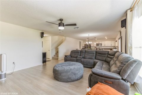 Casa en alquiler en Winter Haven, Florida, 4 dormitorios, 226.68 m2 № 1812696 - foto 14