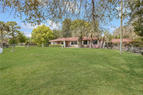 Casa en alquiler en Belleview, Florida, 3 dormitorios, 167.69 m2 № 2221473 - foto 8