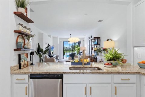 Villa ou maison à vendre à Bradenton, Floride: 3 chambres, 131.36 m2 № 2302497 - photo 13