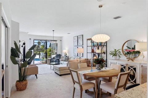 Villa ou maison à vendre à Bradenton, Floride: 3 chambres, 131.36 m2 № 2302497 - photo 16