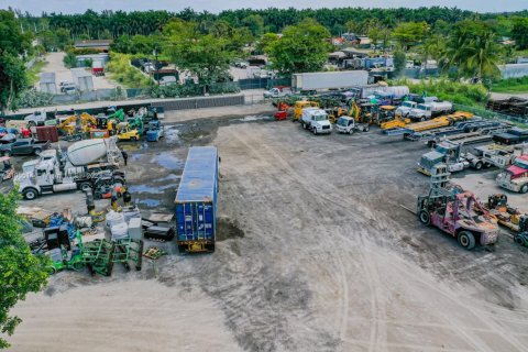 Купить коммерческую недвижимость в Майами, Флорида № 1962905 - фото 13