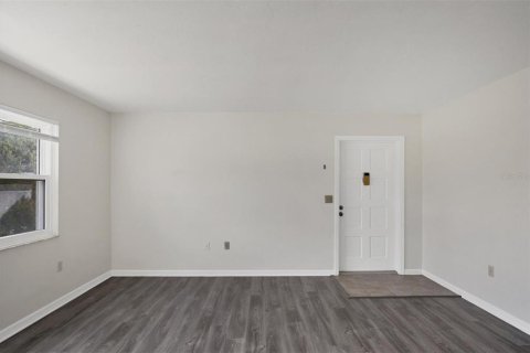 Condo in Sarasota, Florida, 1 bedroom № 2230807 - photo 7