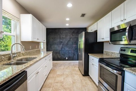 House in Clearwater, Florida 2 bedrooms, 114.46 sq.m. № 1807190 - photo 9