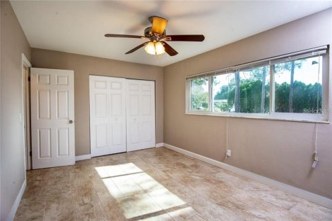 House in Clearwater, Florida 2 bedrooms, 114.46 sq.m. № 1807190 - photo 15