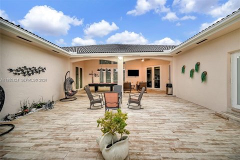 Купить виллу или дом в Майами, Флорида 5 спален, 343.92м2, № 2080104 - фото 29