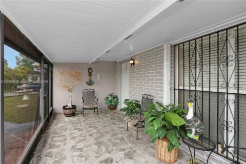 Villa ou maison à vendre à Homestead, Floride: 4 chambres, 199.18 m2 № 2004266 - photo 25