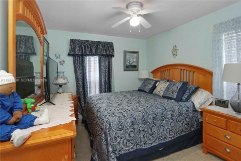 Villa ou maison à vendre à Homestead, Floride: 4 chambres, 199.18 m2 № 2004266 - photo 17