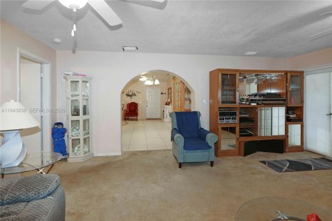 Villa ou maison à vendre à Homestead, Floride: 4 chambres, 199.18 m2 № 2004266 - photo 8