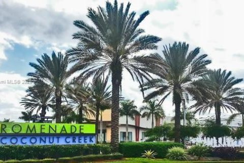 Touwnhouse à vendre à Coconut Creek, Floride: 3 chambres, 164.25 m2 № 1921899 - photo 27