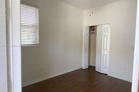 Touwnhouse à vendre à Coconut Creek, Floride: 3 chambres, 164.25 m2 № 1921899 - photo 17