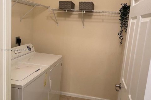 Touwnhouse à vendre à Coconut Creek, Floride: 3 chambres, 164.25 m2 № 1921899 - photo 12