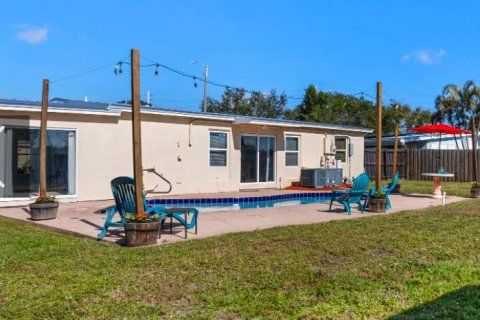 Villa ou maison à vendre à Port St. Lucie, Floride: 3 chambres, 109.16 m2 № 2187969 - photo 25