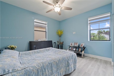 Villa ou maison à vendre à Hialeah, Floride: 5 chambres, 308.06 m2 № 2009485 - photo 26