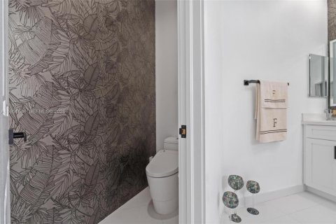 Villa ou maison à vendre à Hialeah, Floride: 5 chambres, 308.06 m2 № 2009485 - photo 24