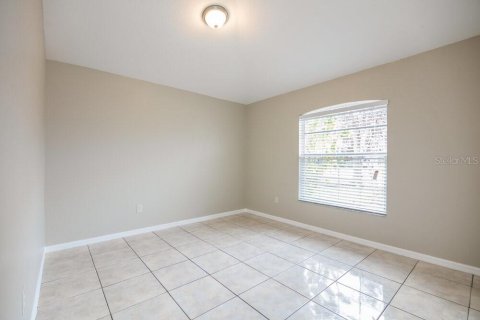 House in Cape Coral, Florida 3 bedrooms, 140.47 sq.m. № 1918006 - photo 11