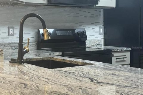 Condominio en venta en Orlando, Florida, 3 dormitorios, 110.83 m2 № 1871185 - foto 7