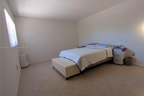 Townhouse in Cooper City, Florida 2 bedrooms, 112.04 sq.m. № 1699508 - photo 7