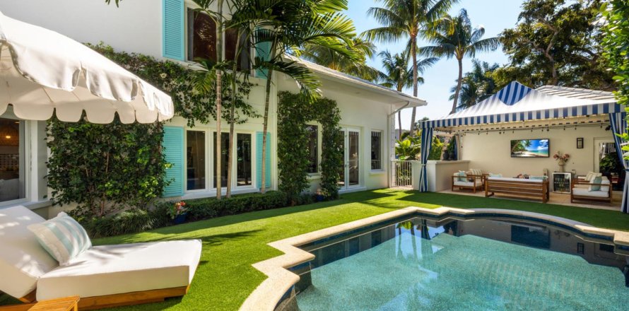 House in West Palm Beach, Florida 6 bedrooms, 478.26 sq.m. № 2146827