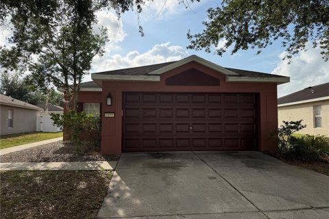 House in Brooksville, Florida 3 bedrooms, 117.06 sq.m. № 2220375 - photo 3