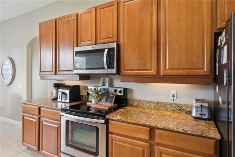 House in Minneola, Florida 5 bedrooms, 291.99 sq.m. № 2237938 - photo 14