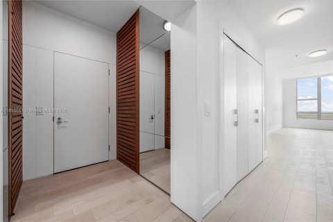 Condominio en venta en Sunrise, Florida, 3 dormitorios, 143.63 m2 № 1821544 - foto 3